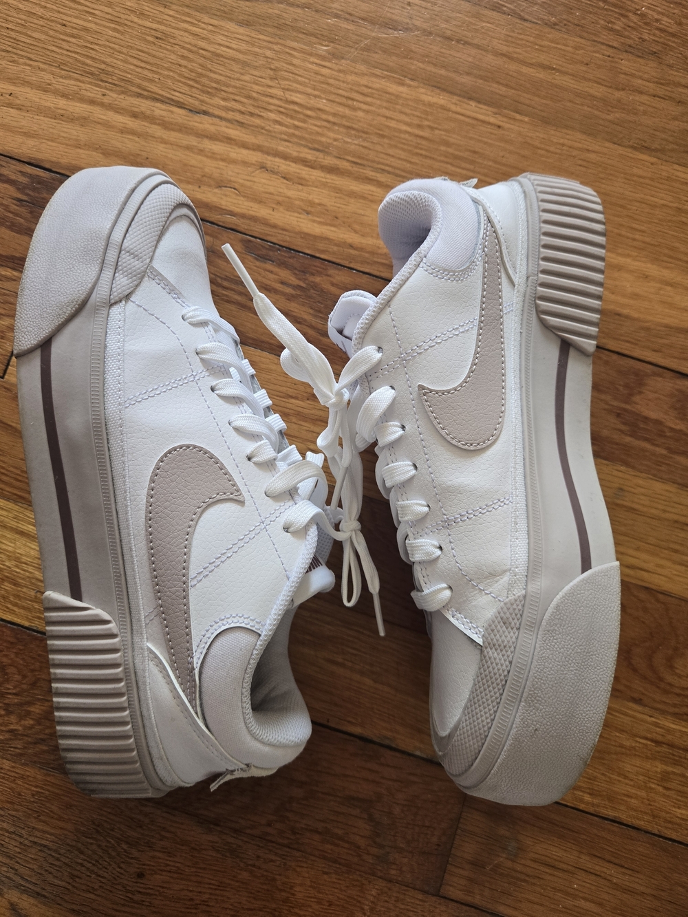 Nike Court Legacy Lift Platform Sneaker